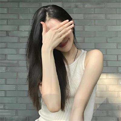 荒林艳骨